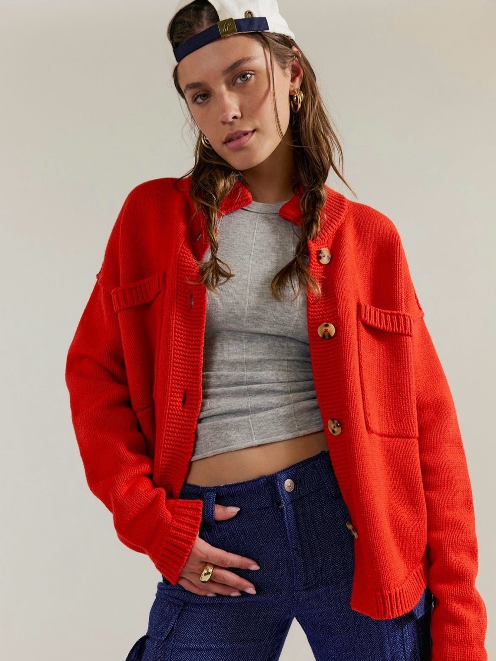 We the Free On the Isle Cardi Red Small